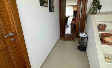 DEPARTAMENTO EN VENTA 3 DORMITORIOS - CUENCA - SECTOR  PRIMERO DE MAYO - QUINTA LUCRECIA