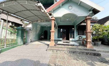 Dijual murah tanah dan bangunan di dusun Besuki kejapanan Gempol Pasuruan