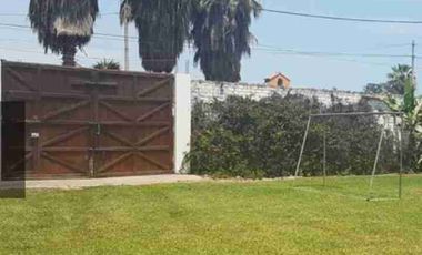 Se Vende Lindo FUNDO en LURIN.