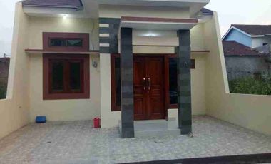 BREBES KOTA BARU RUMAH STRATEGIS KOMPLEK PERUMAHAN GRIYA PRAJA SEWA MURAH