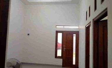 BREBES KOTA BARU RUMAH STRATEGIS KOMPLEK PERUMAHAN GRIYA PRAJA SEWA MURAH