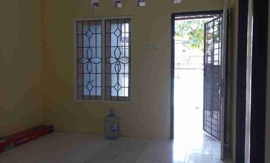 Disewa rumah rapi taman Harapan baru Bekasi