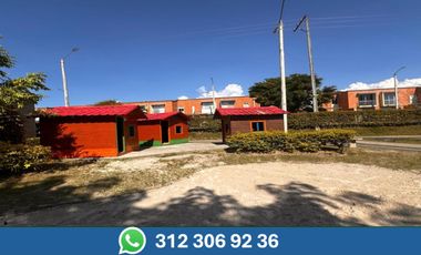 ARRIENDO CASA EN EN CERRITOS CAMPESTRE