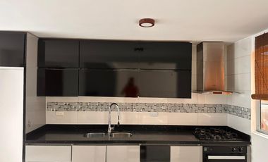 ARRIENDO CASA EN EN CERRITOS CAMPESTRE