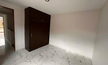 ARRIENDO CASA EN EN CERRITOS CAMPESTRE