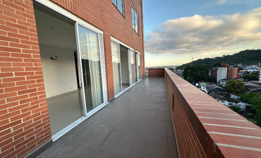 Apartamento en exclusivo edificio en el caudal