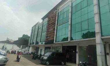 Ruko Murah Strategis 3 Lantai Istimewa DIJUAL CEPAT / BU area TB Simatupang