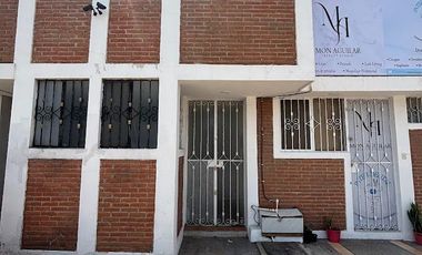 Renta loft amueblado con servicios. Santa Cruz Buenavista. Zavaleta y 25 Pte