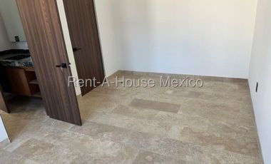 Altozano - VENTA. Casa de 4 recámaras con 1 en planta baja