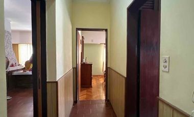 CASA CÉNTRICA CON COCHERA LISTA PARA HABITAR EN SANTO TOMÉ DOCUMENTACIÓN AL DÍA