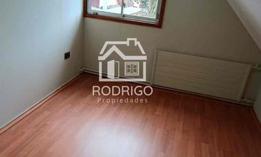 SE VENDE CASA DE 5 DORMITORIOS EN VILLA SANTA CECILIA DE TEMUCO
