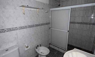 CASA A METROS DE COSTANERA Y PLAZA PRINCIPAL SANTO TOMÉ DOCUMENTACIÓN AL DÍA