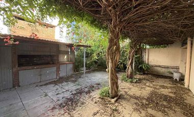 CASA A METROS DE COSTANERA Y PLAZA PRINCIPAL SANTO TOMÉ DOCUMENTACIÓN AL DÍA