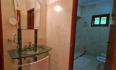 IMPORTANTE CASA DE CATEGORÍA Y ESTILO EN SANTO TOMÉ APTA CREDITO HIPOTECARIO IMPECABLE ESTADO