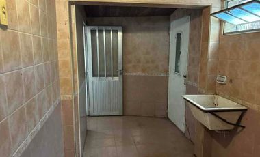 CASA A REFACCIONAR SOBRE TERRENO DE 1100 METROS A PASOS DE AV LUJÁN IDEAL INVERSIÓN SANTO TOMÉ