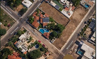 Casa en Venta en C. PEDRO SALAZAR 33, HOSPITAL IMSS C.P. 28869, MANZANILLO, COLIMA.