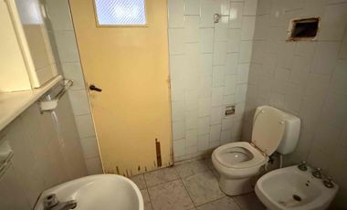 CASA INTERNA CENTRICA A PASOS DE LA PLAZA CON TRES DORMITORIOS PATIO Y QUINCHO SANTO TOMÉ