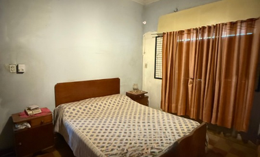 CASA EN ESQUINA CON IMPORTANTE TERRENO IDEAL VIVIENDA O INVERSIÓN SANTO TOMÉ