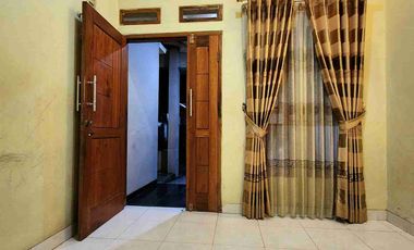 Rumah Widya Asri 2 Lantai Full Renov