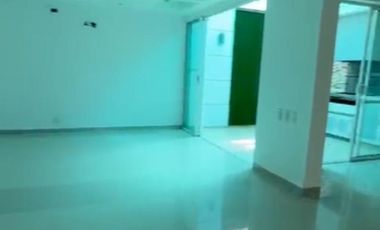 CASA EN ARRIENDO EN LA CASTELLANA