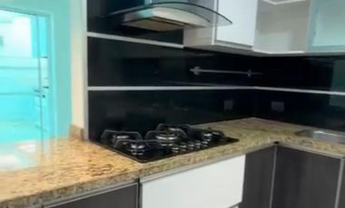 CASA EN ARRIENDO EN LA CASTELLANA