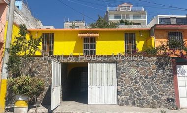 Casa a pie de calle de 1 recámara - Peñuelas, VENTA