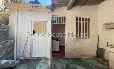 Casa a pie de calle de 1 recámara - Peñuelas, VENTA
