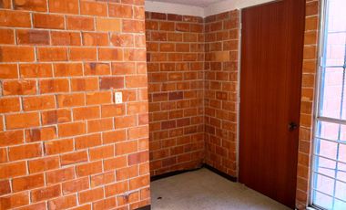 Departamento en planta baja, 2 rec. Acepto créditos