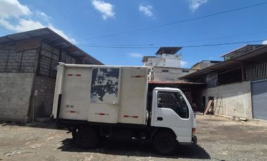 Terreno con Bodegas y Oficina en Alquiler en Urbanor, Norte de Guayaquil