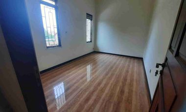 rumah cantik modern minimalis siap huni sumber sari lokasi strategis