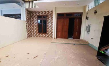 rumah cantik modern minimalis siap huni sumber sari lokasi strategis