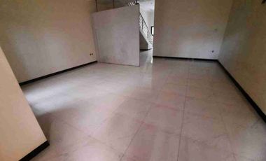 rumah cantik modern minimalis siap huni sumber sari lokasi strategis