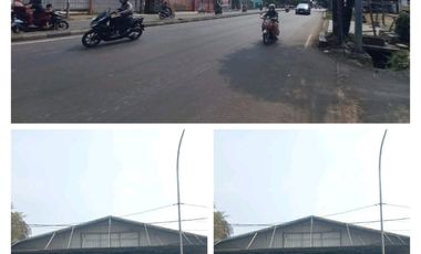 Di sewakan/ dijual  Gudang strategis pinggir jalan bekasi raya Jaktim