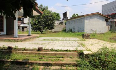Dijual Tanah dan Rumah di jalan raya bogor siap bangun harga di bawah NJOP