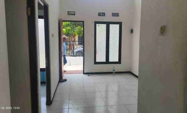 Rumah Permata GMR Menganti Gresik