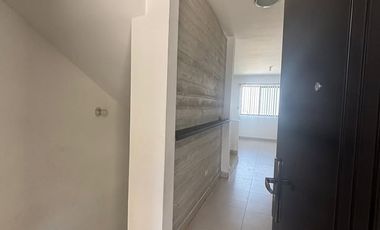 Casa en Venta Zona Cumbres del Sol Cerrada Cumbre Bilbao, Monterrey, N.L.