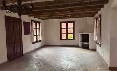 Casa en renta 2 recámaras  estilo hacienda cerca Chipilo, Puebla.