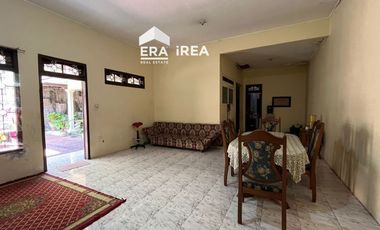 RUMAH DIJUAL DI SOLO DEKAT PASAR KLEWER