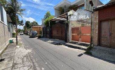 RUMAH DIJUAL DI SOLO DEKAT PASAR KLEWER