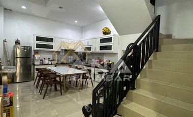 ANA RUMAH UK 4.65X16M DI KOMPLEK KAVLING POLRI JELAMBAR