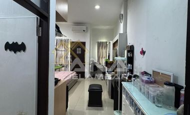 ANA RUMAH UK 4.65X16M DI KOMPLEK KAVLING POLRI JELAMBAR