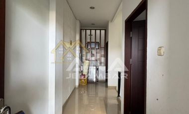 ANA RUMAH UK 4.65X16M DI KOMPLEK KAVLING POLRI JELAMBAR