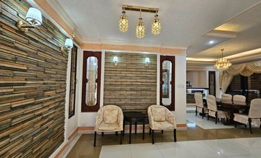 📌 ₱75K Only! Spacious Luxury Home in Woodridge Park Maa – 7+ Bedrooms with Basement!