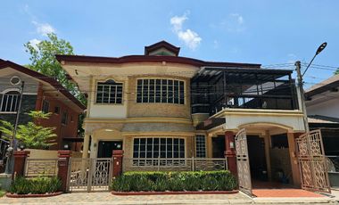 📌 ₱75K Only! Spacious Luxury Home in Woodridge Park Maa – 7+ Bedrooms with Basement!