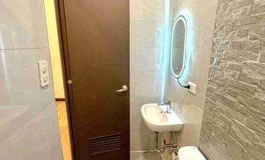 3 Storey 3 Bedroom Townhouse with 1 Car Garage For Rent at Estrada San Andres Bukid Manila city