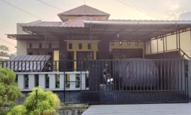 Modern Tropical High Ceiling Dijual Cepat Rumah Hook Bukit Barisan, Dekat Mall SKA & RS Awal Bros Sudirman Pekanbaru, Pasar Arengka, Sekolah Dharma Lo