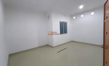 (minimal sewa 2th) strategis dipinggir jalan! Siap huni Disewakan Rumah 3 lantai 5 kamar tidur di Tomang rawa kepa jakarta barat