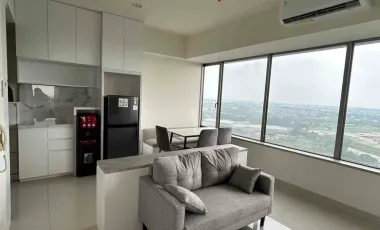 dijual atau disewakan BRAND NEW Orange County Apartment 2 BR-per bulan 8 juta, commit sewa setahun