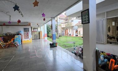 RUMAH HERITAGE KLASIK LUAS SAYAP RIAU SHM COCOK UNTUK USAHA NYAMAN UNTUK RUMAH TINGGAL