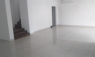 Ruko Komersial Kemang Raya pas untuk F&B, Klinik dan Bisnis Lainnya Akses Ramai